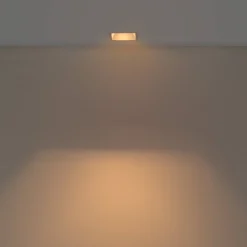 Aro downlight cuadrado asimétrico - Bajo UGR - Corte 75 x 75mm