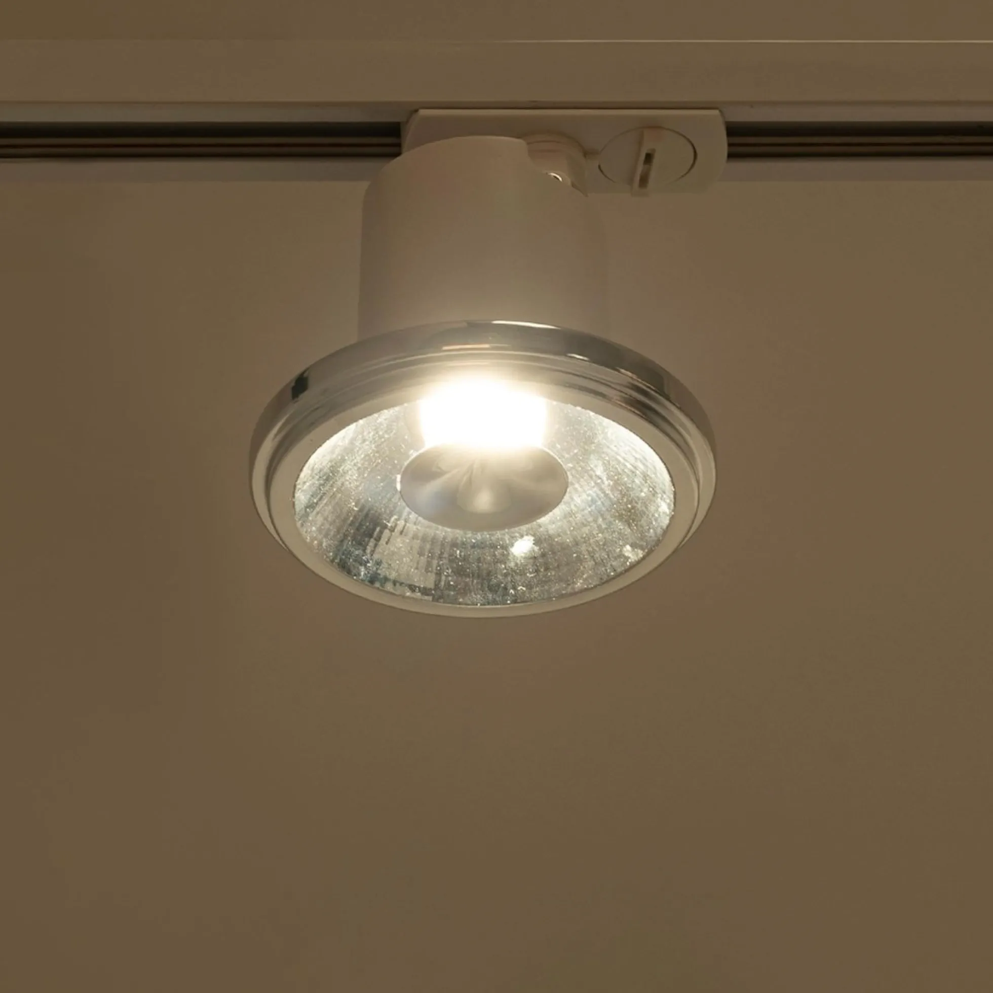 Bombilla LED AR111 12W - Casquillo GU10
