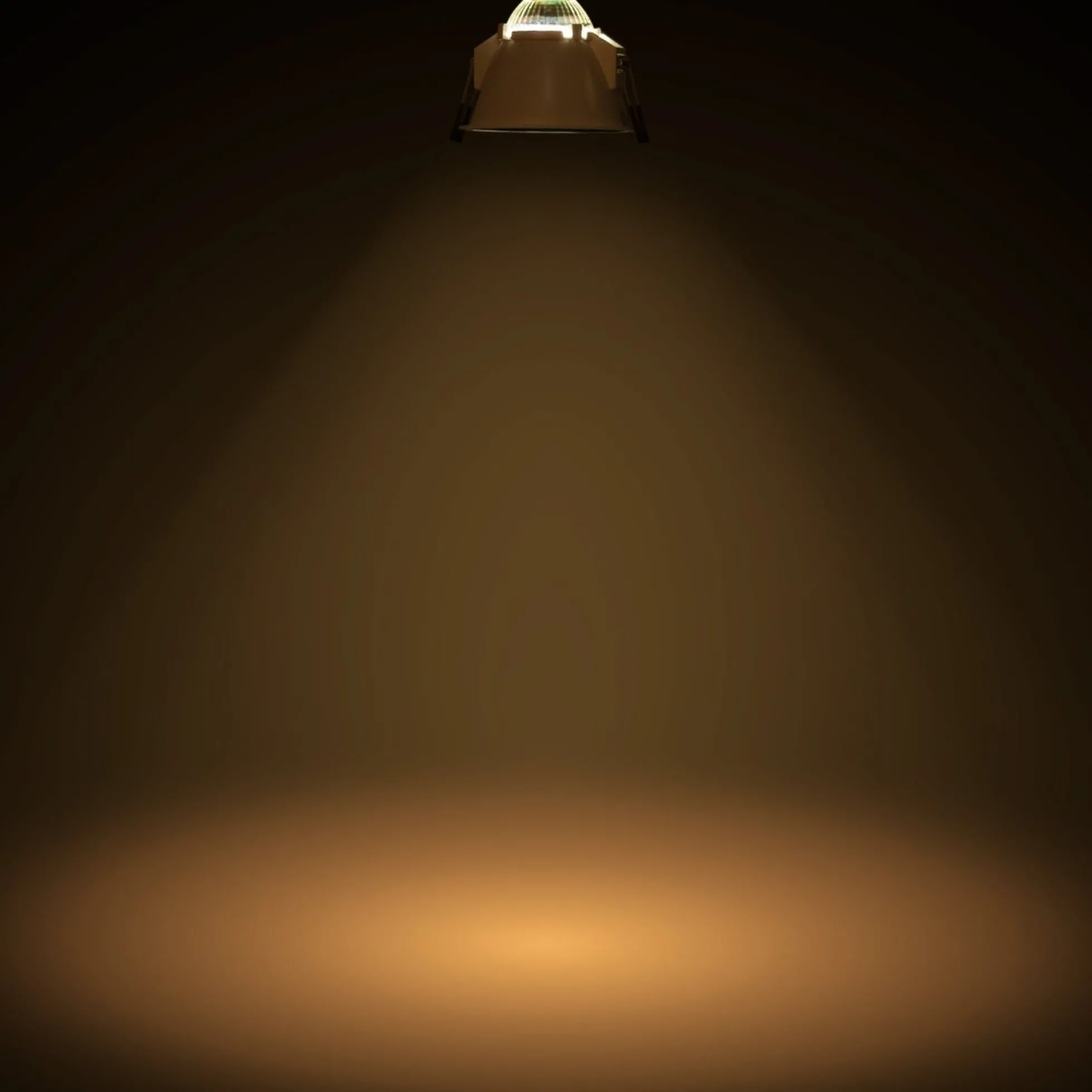 Bombilla LED GU10 6W cristal - 740lm - PAR16 - 100°