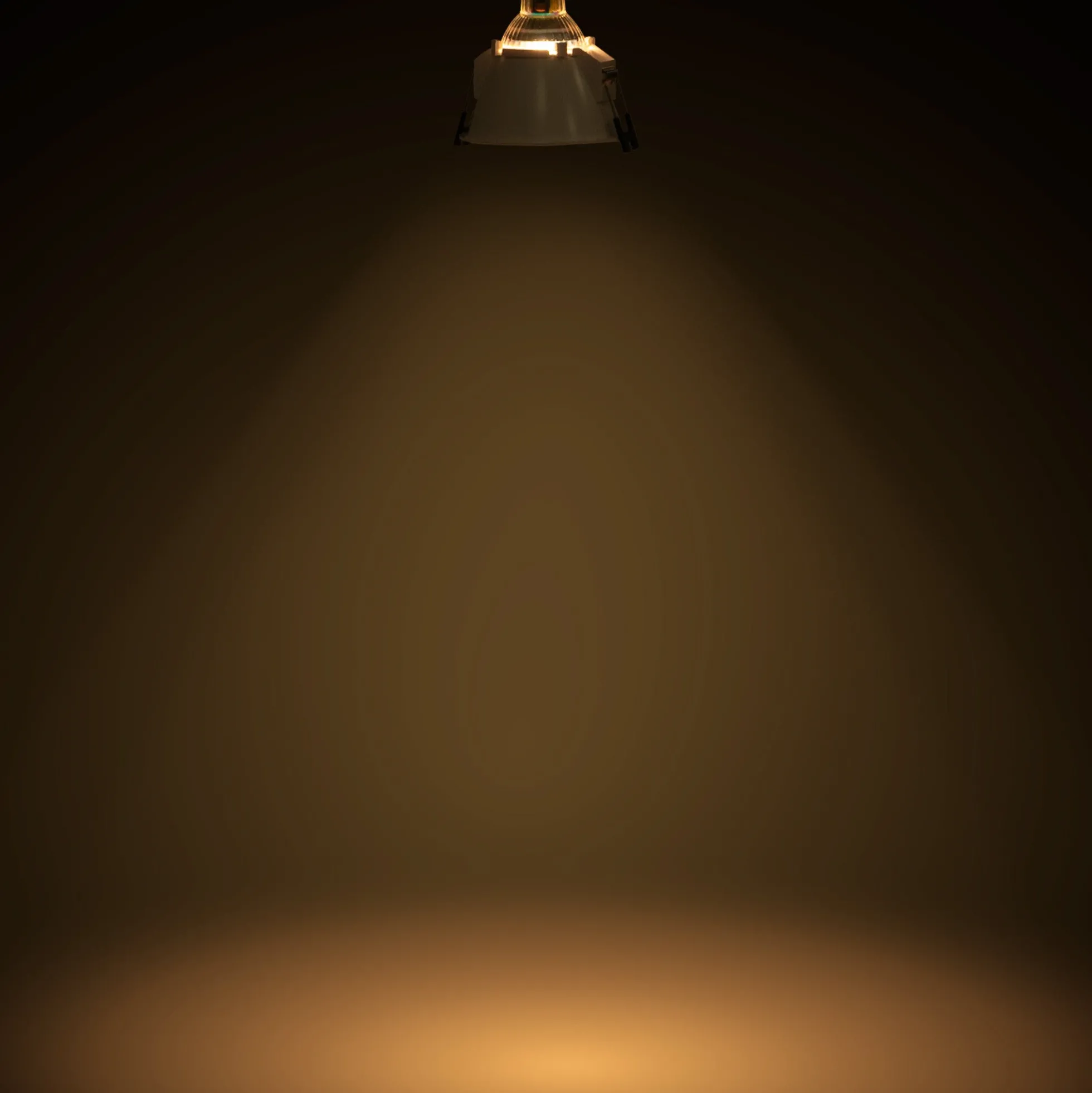 Bombilla LED GU10 6W cristal - 130lm/W - PAR16 - 36°