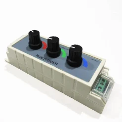 Controlador RGB manual para cambio de color 12/24V con un potenciómetro por canal