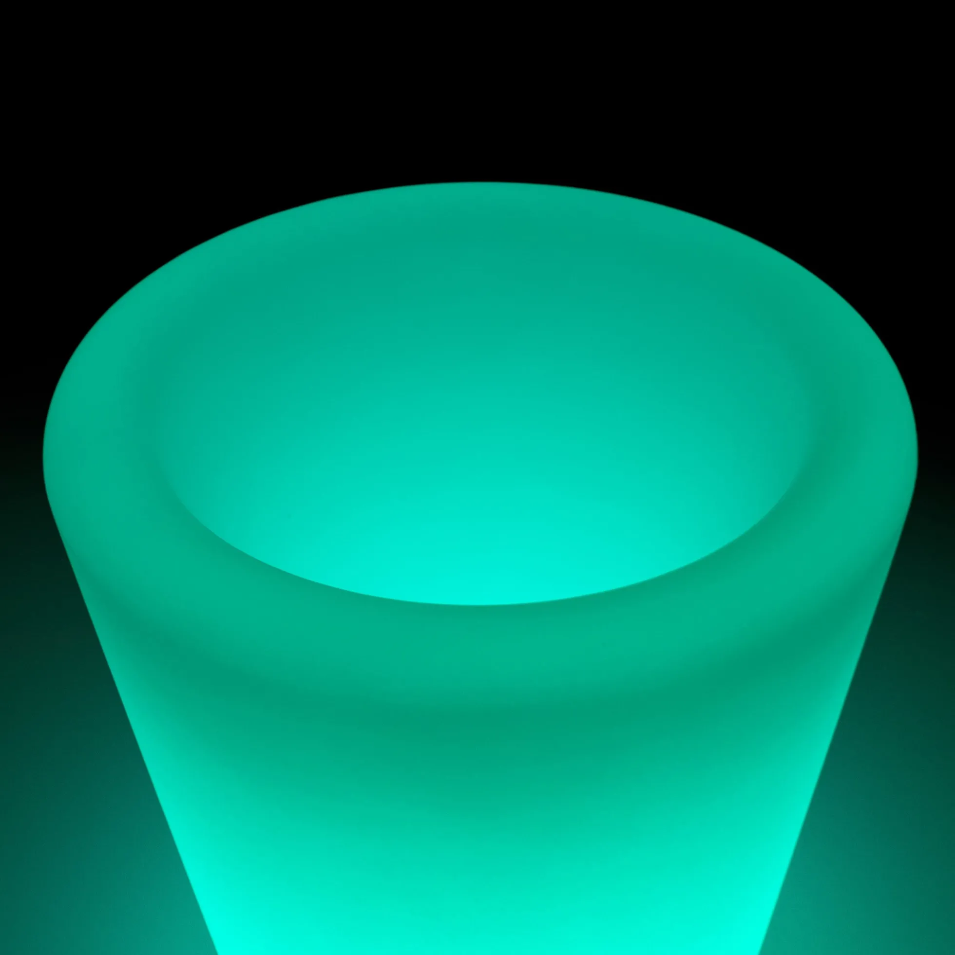 Cubitera LED RGBW - 6W - 29 x Ø 28cm - Recargable