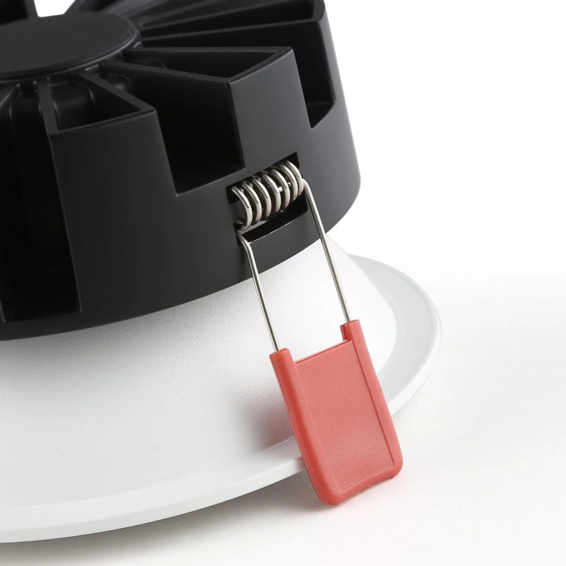 Downlight LED - 8W - CCT - Chip OSRAM - Corte Ø 75mm