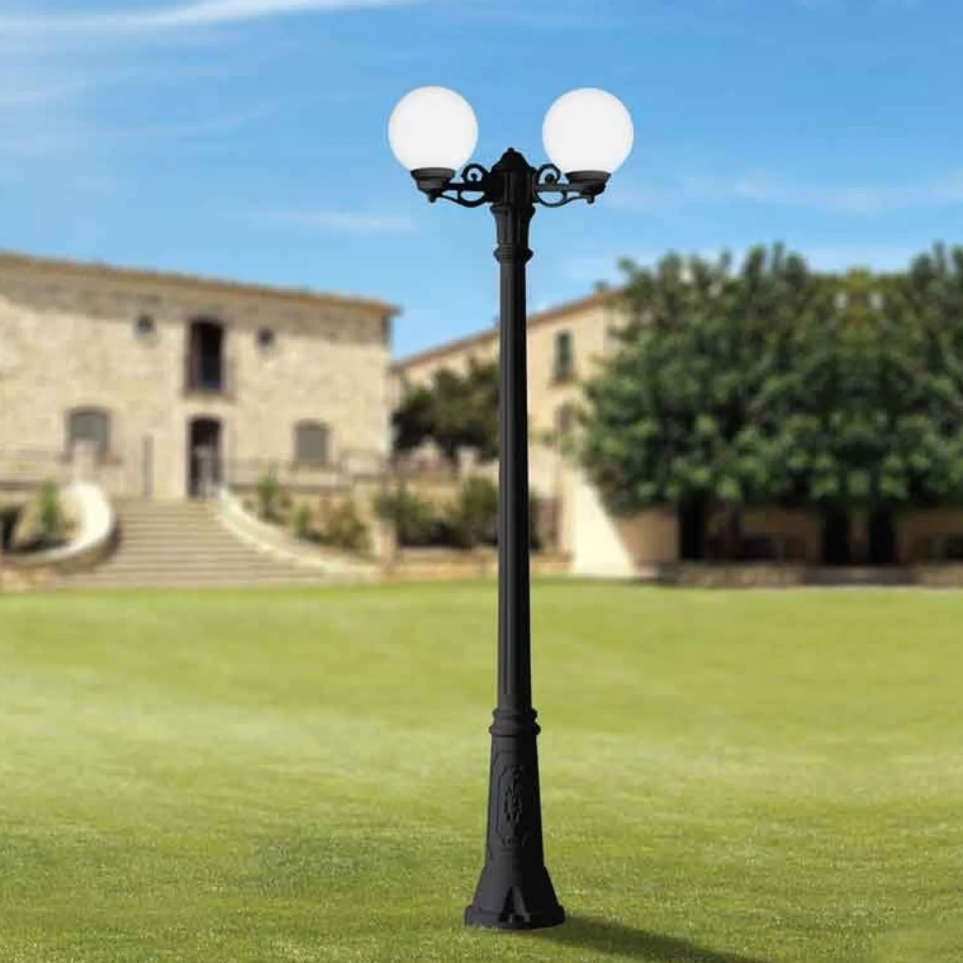 Farola doble LED exterior FUMAGALLI "GIGI BISSO GLOBE" 2xE27