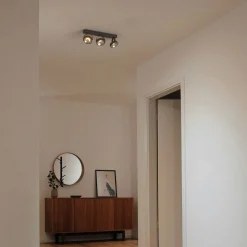 Foco de techo triple orientable