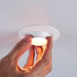 Foco empotrable LED con zoom - Orientable - Chip Cree - 2700K - 3W