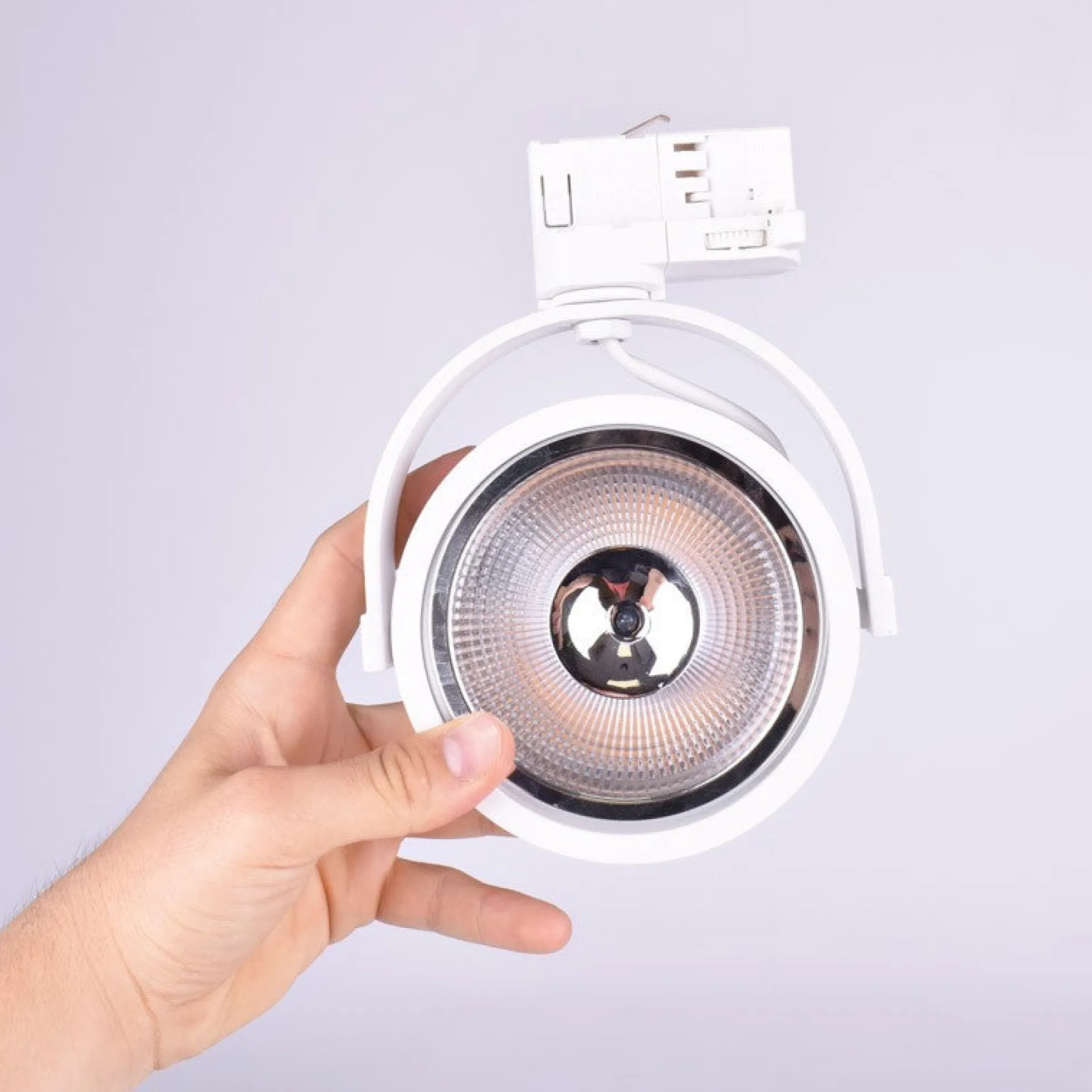 Foco Led de carril trifásico AR111 GU10