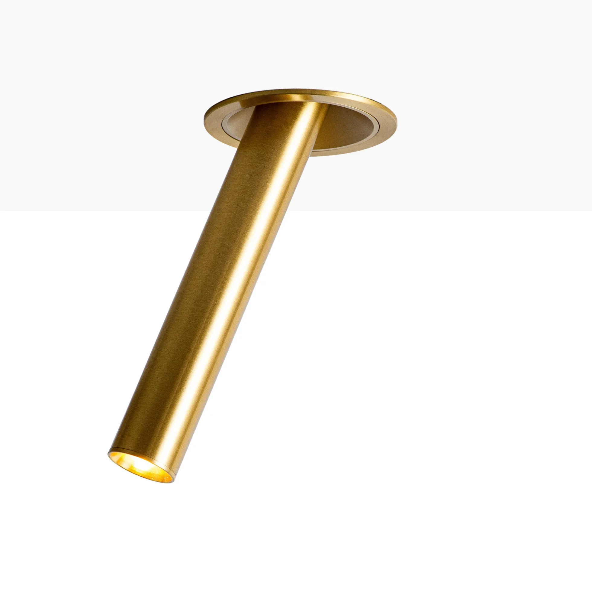 Foco LED empotrable orientable "ALAI" - Zoom - 200mm - 2800K - LED COB - chip Cree - 7W