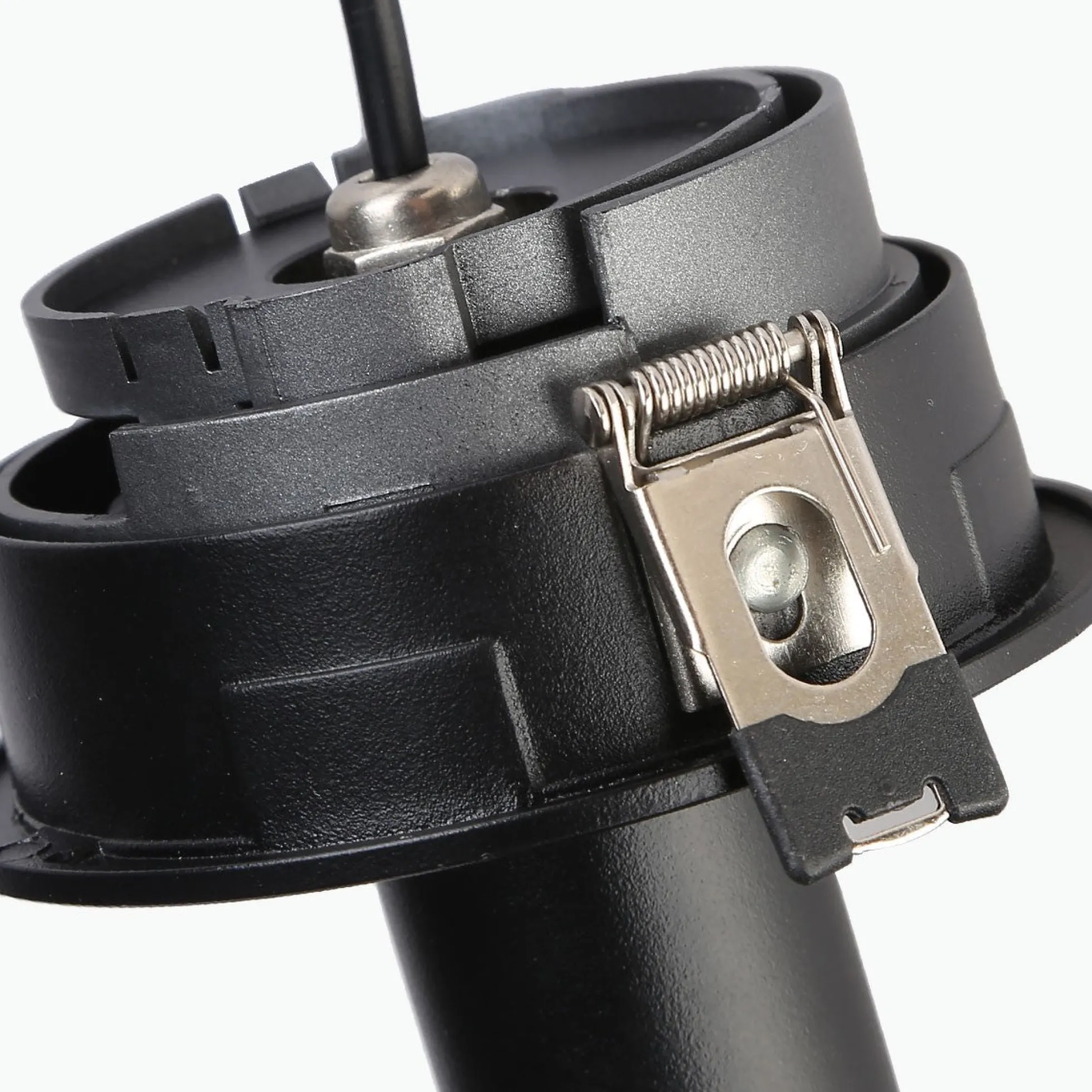 Foco LED empotrable orientable "ALAI" - Zoom - 100mm - 2800K - LED COB - chip Cree - 7W