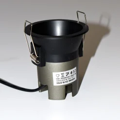 Foco LED empotrable 6W "KOPPA"- Óptica 24º - Corte Ø 65mm - Bajo UGR