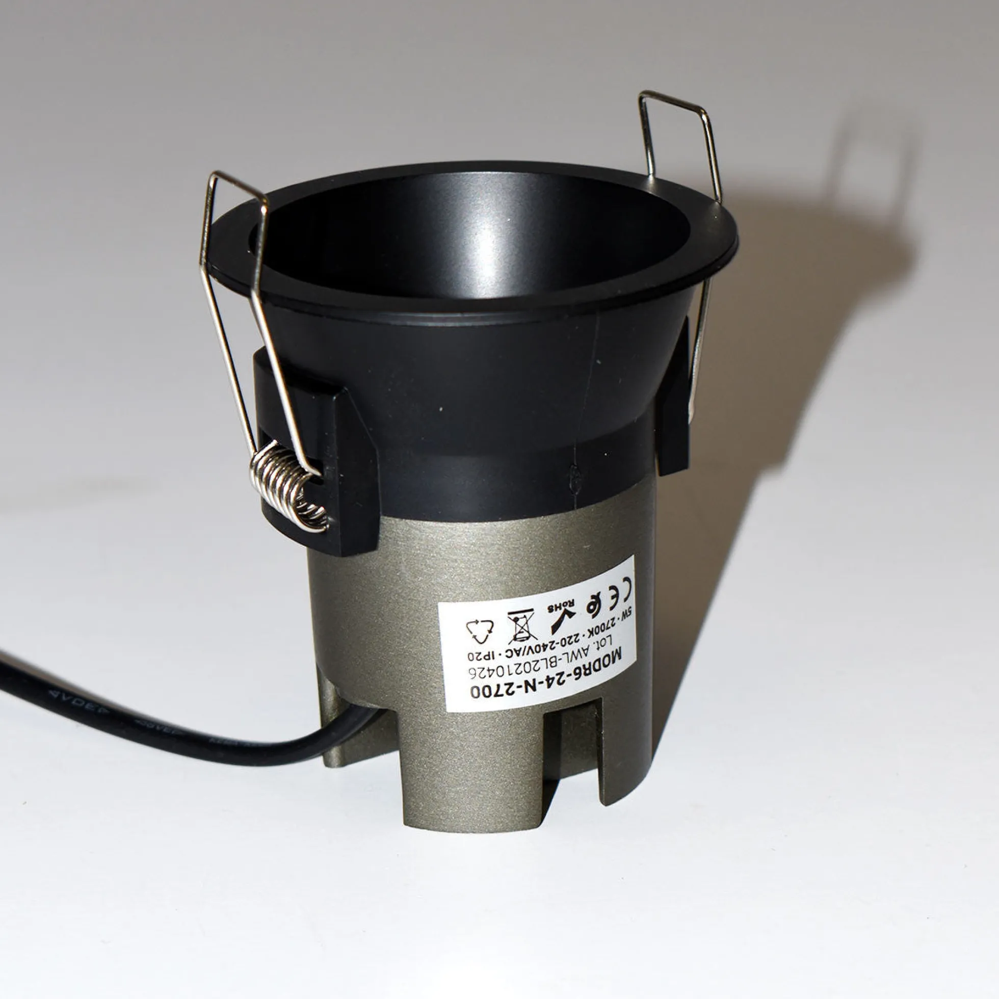 Foco LED empotrable 6W "KOPPA"- Óptica 24º - Corte Ø 65mm - Bajo UGR