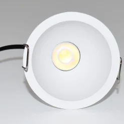 Foco LED empotrable 6W
