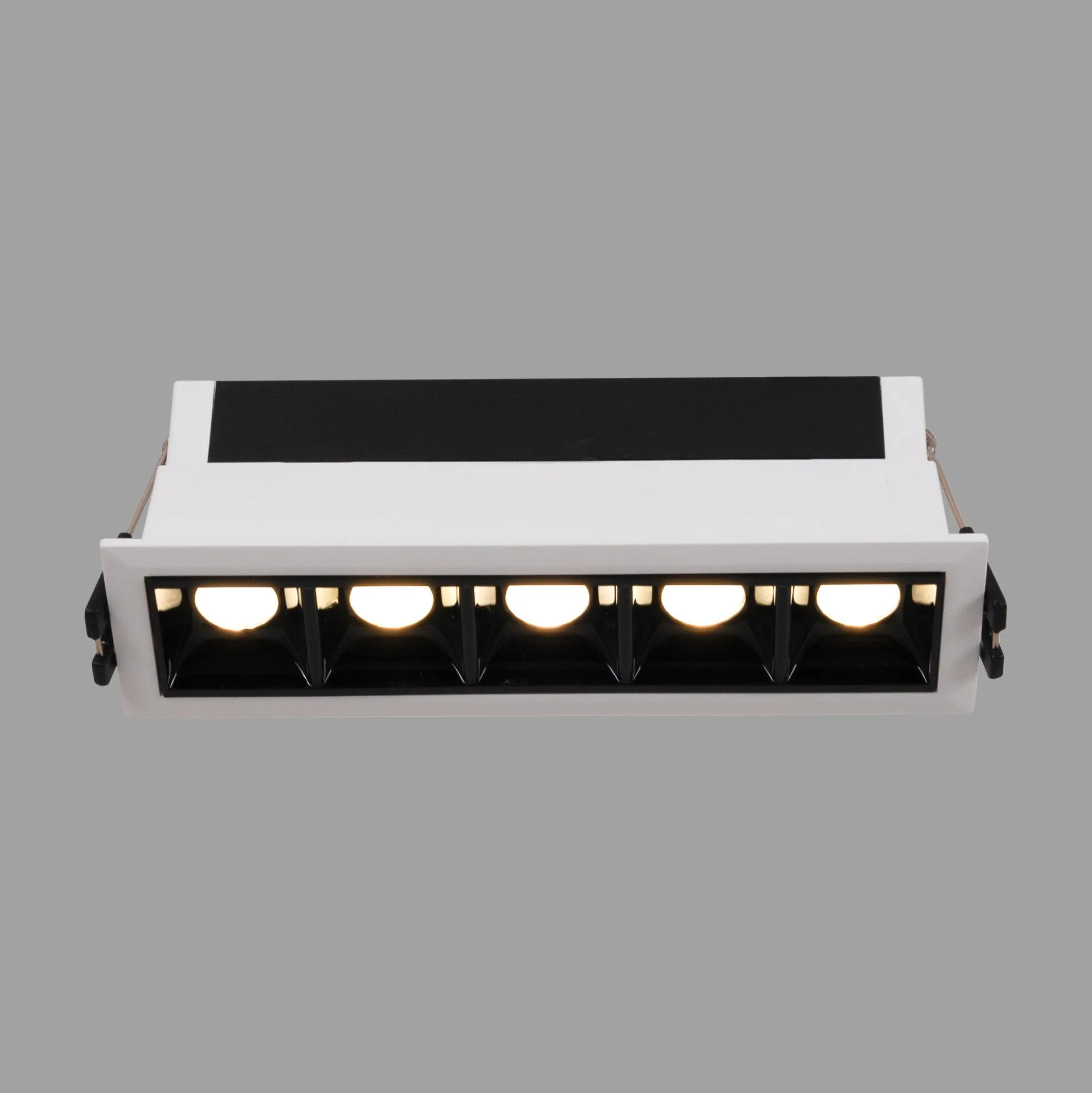 Foco lineal LED empotrable 7W - CCT - UGR18 - CRI90 - IP20