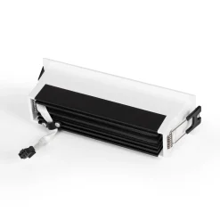 Foco lineal LED empotrable 7W - CCT - UGR18 - CRI90 - IP20