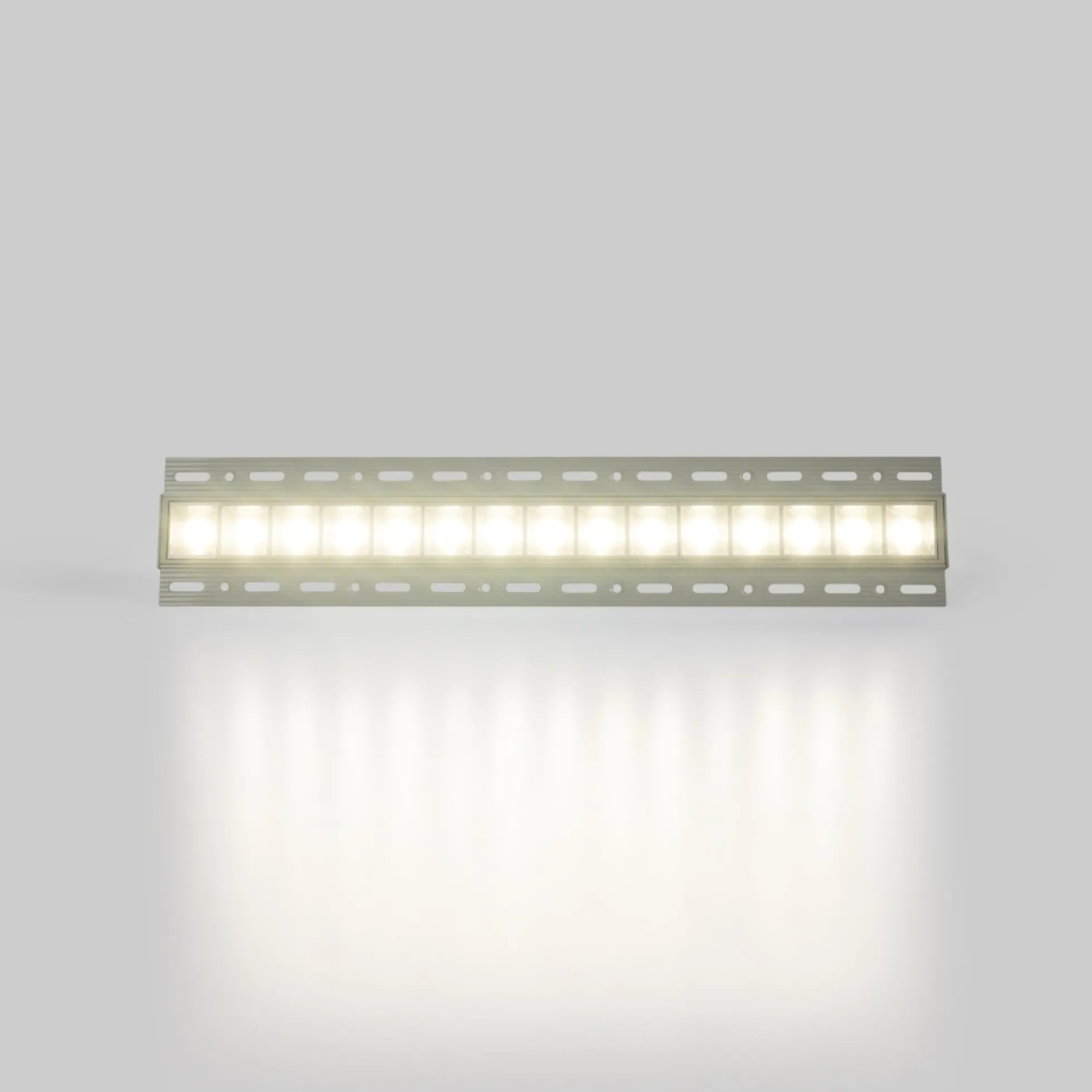 Foco lineal LED trimless / integración - 30W - UGR18 - CRI90