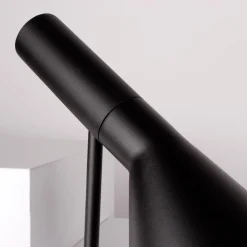 Lampara de mesa de diseño