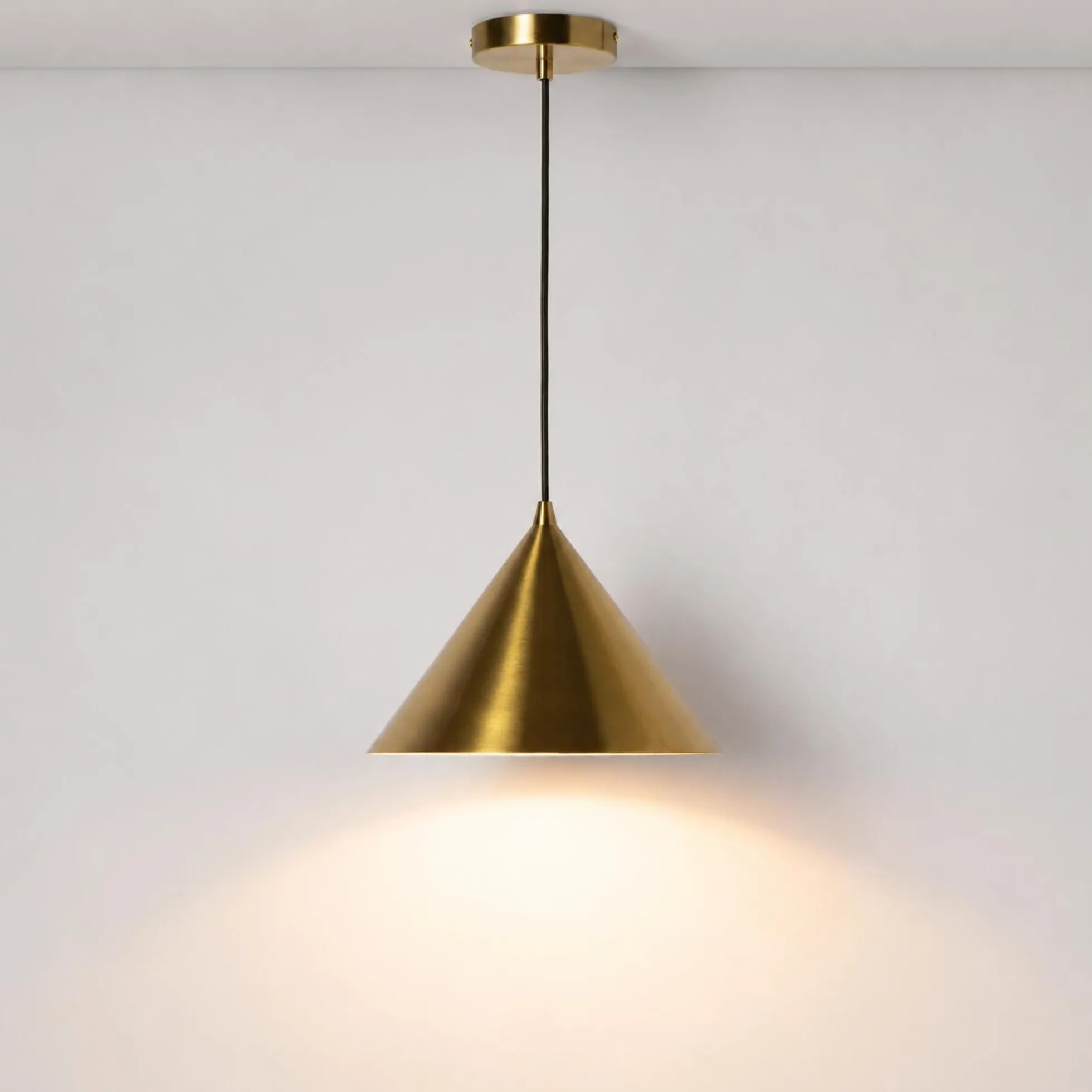 Lámpara colgante de metal "CUSPIDE" - E27 - Ø30cm