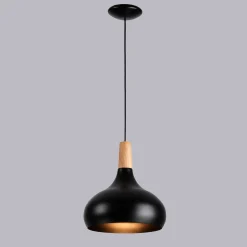 Lámpara colgante de metal y madera 