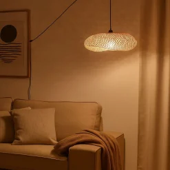Lámpara colgante de mimbre 