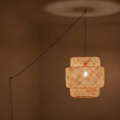 Lámpara colgante de mimbre