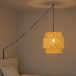 Lámpara colgante de mimbre