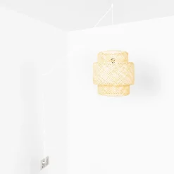Lámpara colgante de mimbre