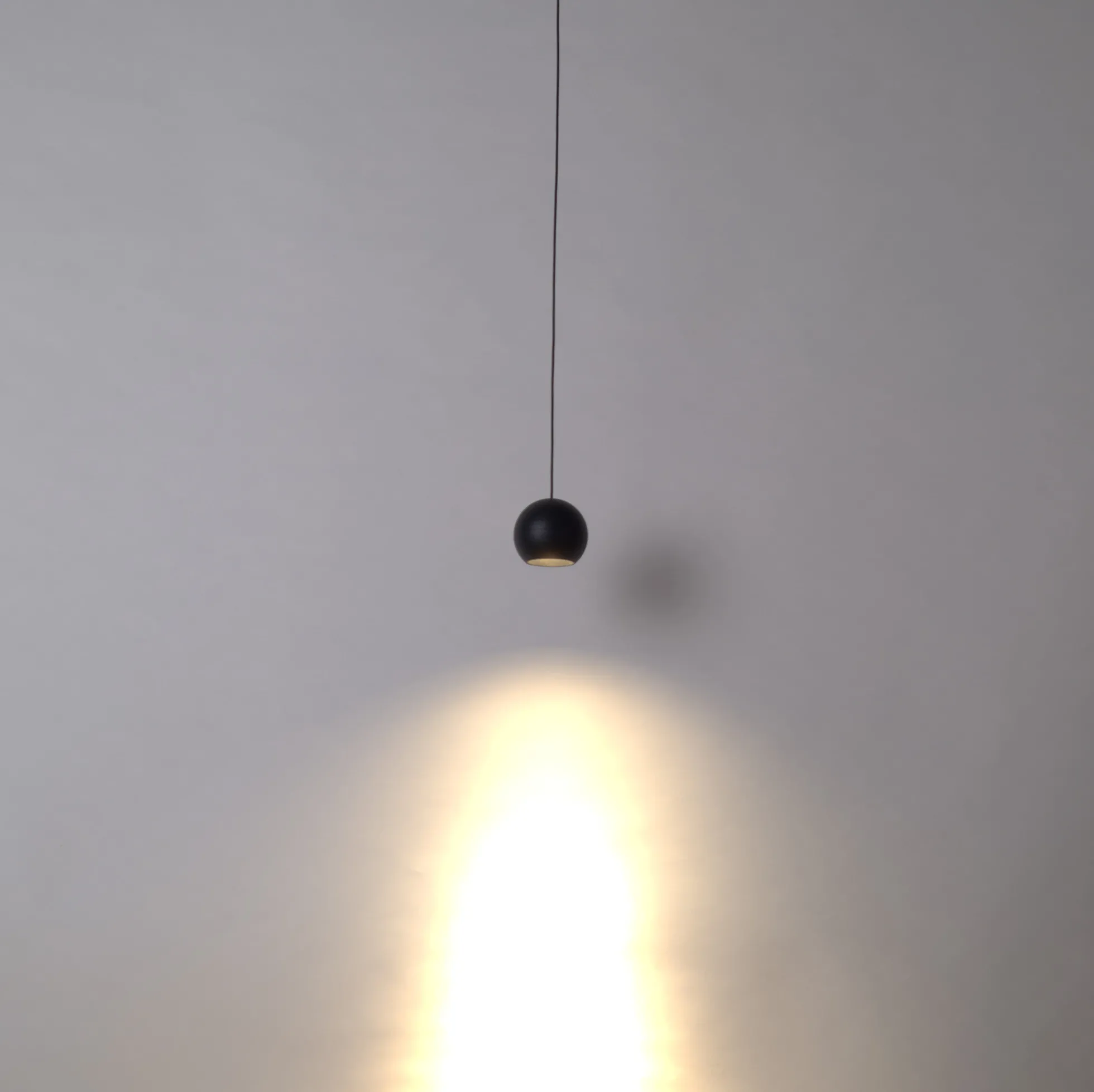 Lámpara colgante LED para carril magnético 48V "SELENE"- 9W - 2700K - Chip OSRAM
