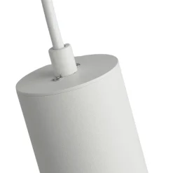 Lámpara colgante minimalista con cable y enchufe 