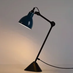 Lámpara de mesa articulada 