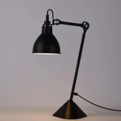 Lámpara de mesa articulada 