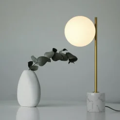 Lámpara de mesa bola cristal 