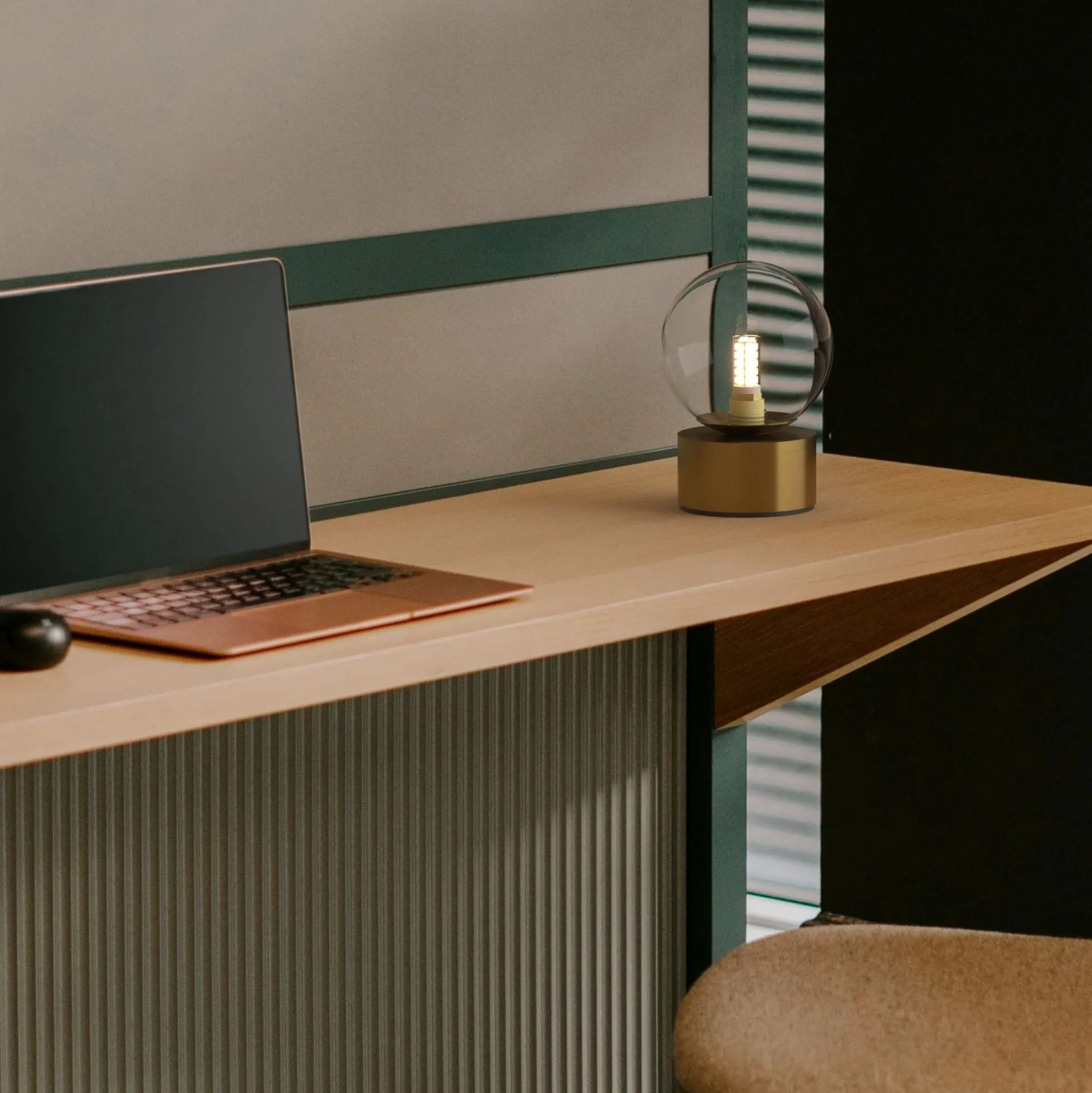 Lámpara de mesa con esfera de cristal "BASS" - G9