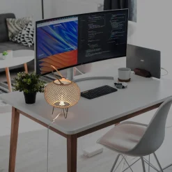 Lámpara de mesa de bambú
