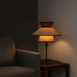 Lámpara de mesa de diseño 
