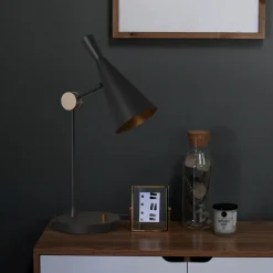 Lámpara de mesa de diseño 