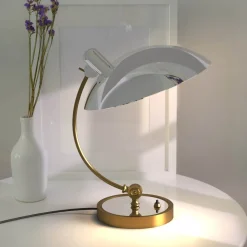 Lámpara de mesa de diseño