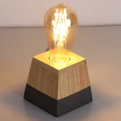 Lámpara de mesa de madera 