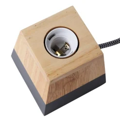 Lámpara de mesa de madera 