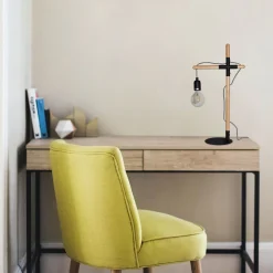 Lámpara de mesa de madera natural 