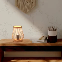 Lámpara de mesa de madera