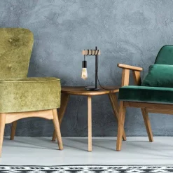 Lámpara de mesa de madera 