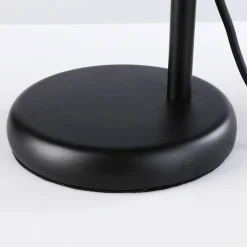 Lámpara de mesa de madera 