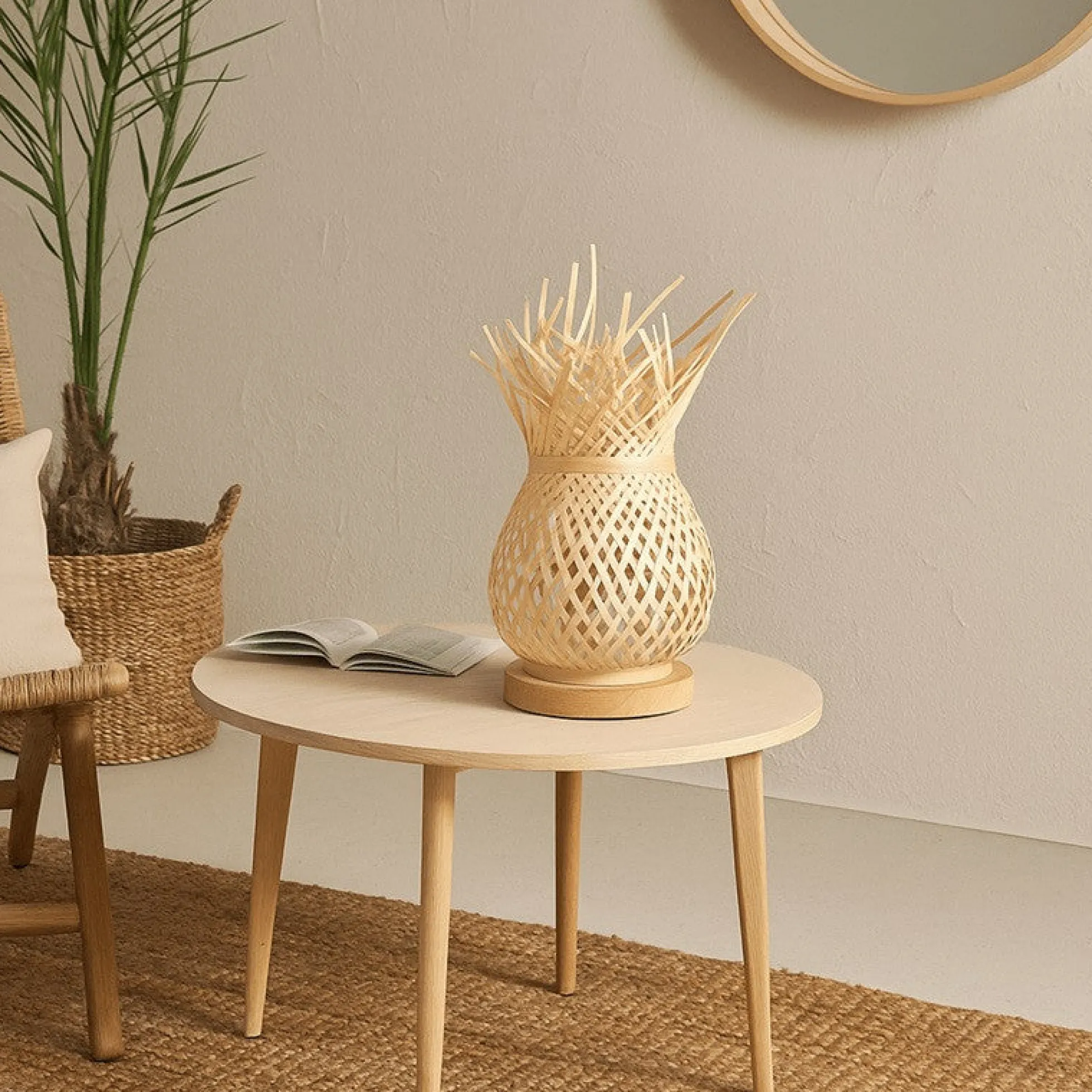 Lámpara de mesa de mimbre "VIMET"