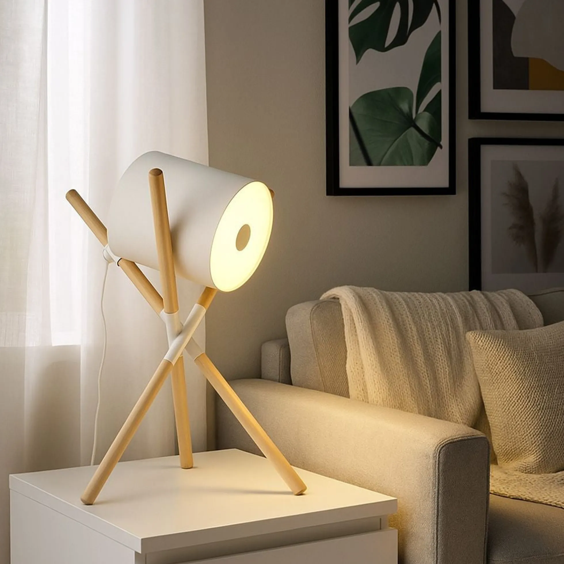 Lámpara de mesa nórdica de trípode "FOCUS" - 3 x E27 / G45