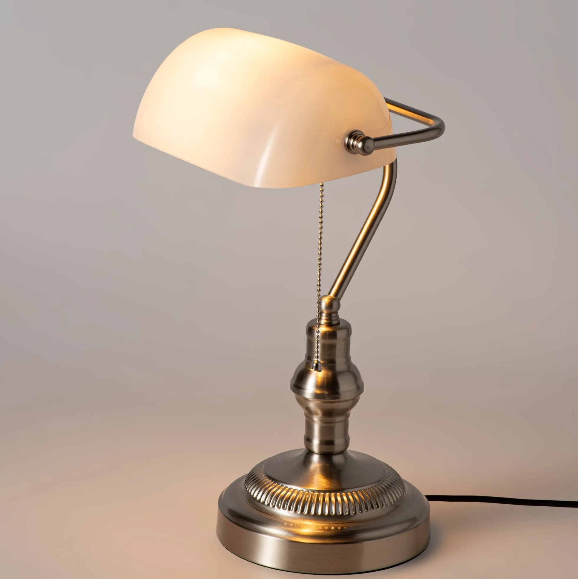 Lámpara de mesa vintage "BANQUERO" - E27