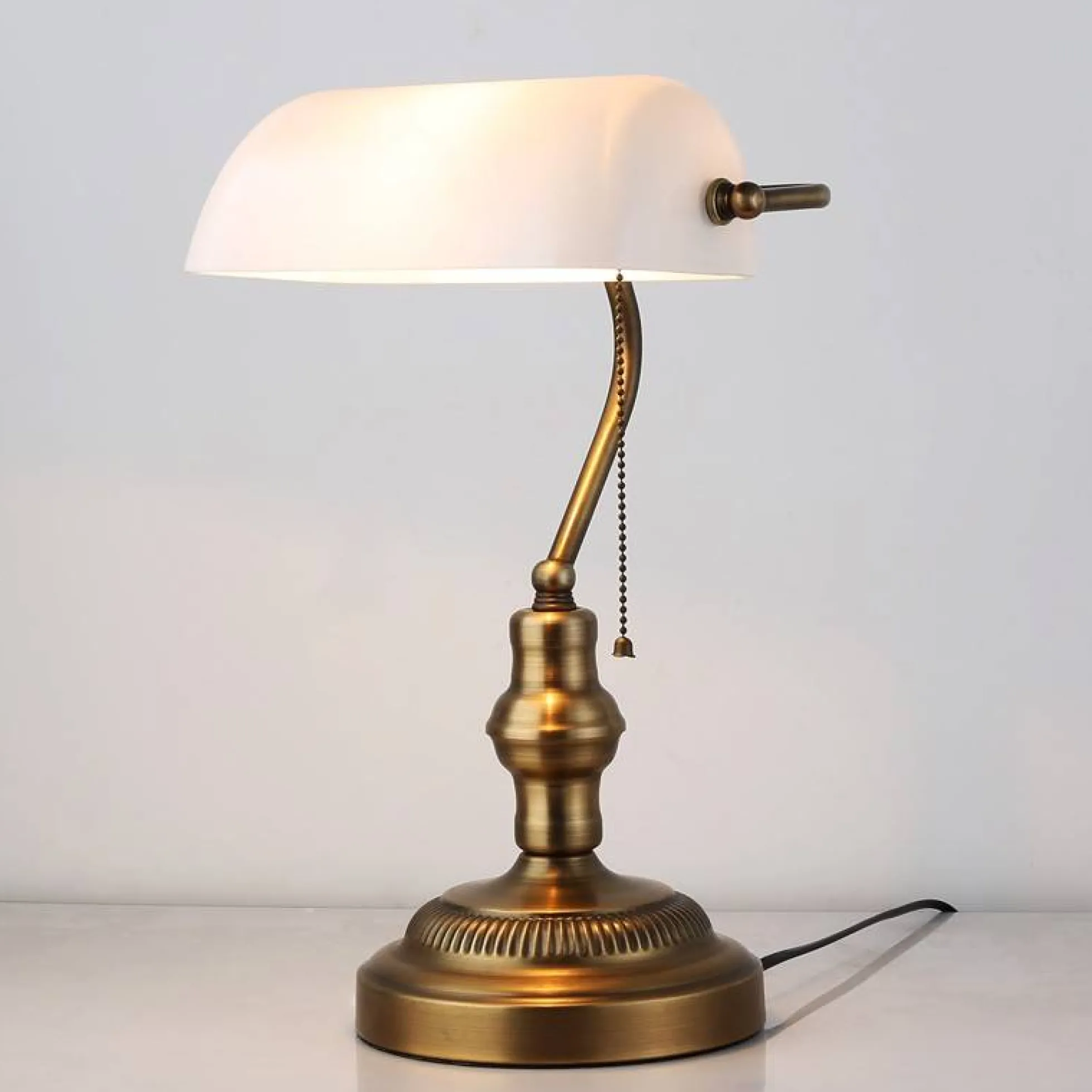 Lámpara de mesa vintage "BANQUERO" - E27