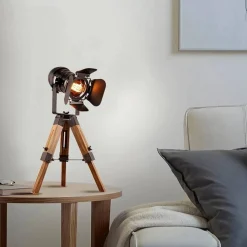 Lámpara de mesa vintage con trípode 