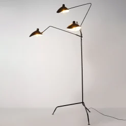 Lámpara de pie de diseño