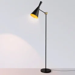 Lámpara de pie de diseño