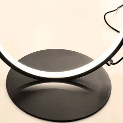 Lámpara de pie LED de aluminio 